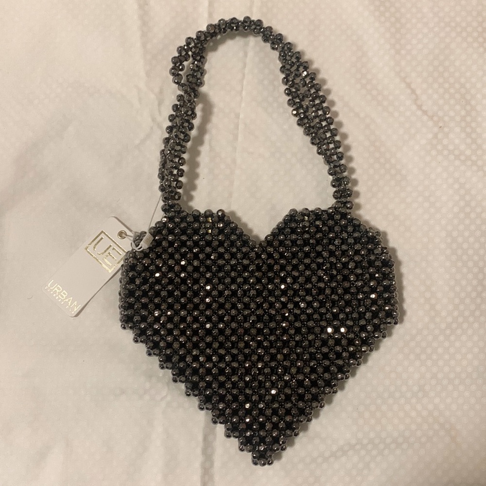 CUTE BEADED HEART BAG